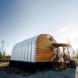 Big Lake Cozy Cub Cabin with Dedicated Hot Tub & Sauna, hotel in Big Lake