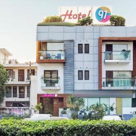 Hotel 91 Golf Course Road