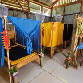 Kelly's Mountain Honey Homestay, hotel u Goroki