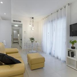 Ricky's Luxury Apartment, hotel in Misano Adriatico