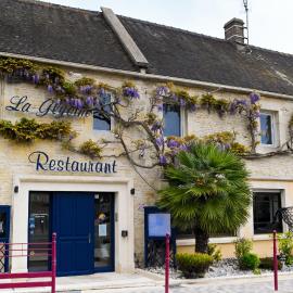La glycine hotel, spa et bien-être, hotel u gradu 'Bénouville'