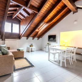 Cozy Apartment Seregno