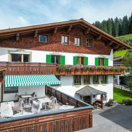 die AlpenRose, hotel sa Lech am Arlberg