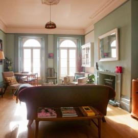 Beautiful sea front apartment with balcony in St Leonards-on-Sea