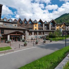 Blu Hotel Acquaseria, hôtel à Ponte di Legno