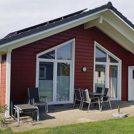 Nordsee-Rückzugsort mit Wallbox, Sauna & Gartenidylle, hotel in Dagebüll