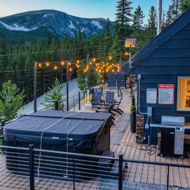 Skyline Lodge, hotel u gradu Ajdaho Springs