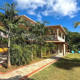Perle d'Arlet, Hotel in Les Anses-dʼArlets