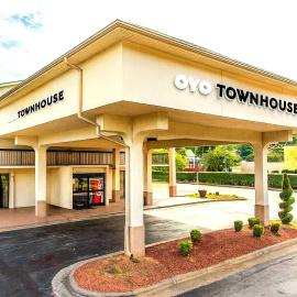 Townhouse Winston Salem - University、ウィンストン・セーラムのホテル
