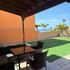 VILLA Las Americas, sea view in South Tenerife, hotel in Los Cristianos