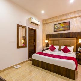 Hotel Kiara - Near Delhi Airport