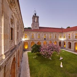 Viesnīca Eurostars Monumento Monasterio de San Clodio Hotel pilsētā Leiro