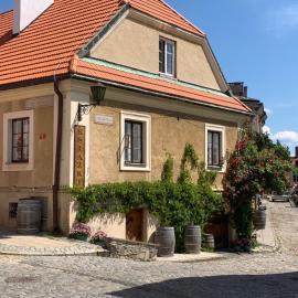 Apartament przy księgarni