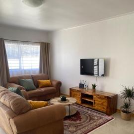Birds Nest Holiday Apartment