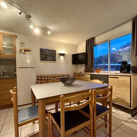 Appartement cosy 2 pièces, proche télécabine Prorel et centre de Briançon, parking inclus - FR-1-330C-44