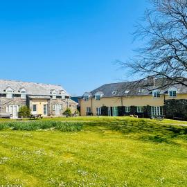 Torridge House Cottages, hotel a Little Torrington