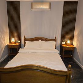 Bârlogul balaurului, hotel di Afumaţi
