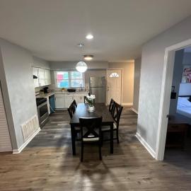 Ranch Single Level Home near downtown Tinley Park, מלון בטינלי פארק