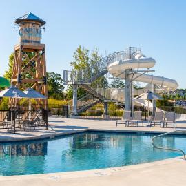 Grand Crowne Resort, ξενοδοχείο σε Μπράνσον