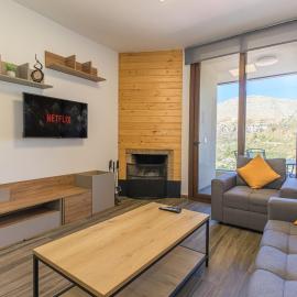 Valley 2BR Apartment In Faraya，佛拉亞的飯店