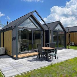 Cozy holiday home by the Fishing Pond, hotel in Balkbrug
