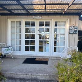 Port Sorell Beach Shack, hotel in Port Sorell