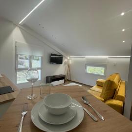 Apartamento ALMORCHÓN - Hotel Ruta del Segur, Hotel in Santiago-Pontones