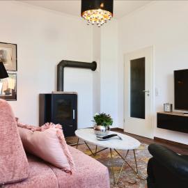 Großzügiges Apartment am Steigerwald mit Kamin und Spa-Bad, hotel a Erfurt