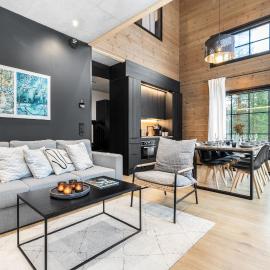 Levi Ski-In & Out Skyline Penthouse