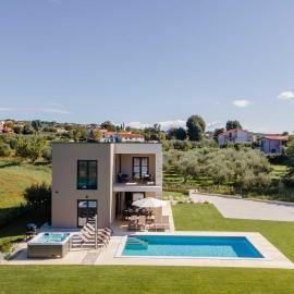 Villa Fiducia - Modern villa close to Poreč