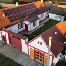 Cosy Country House U Faflika with Sauna and 2 bathrooms, hotel a Vlkov