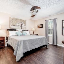3BR Home with Smart TVs in Every Room, King Suite & Pool Table
