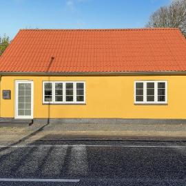 Beautiful Home In Tarm With Wifi