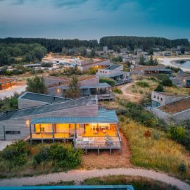 Villa 30 – Family Escape | Spacious family villa for 6 people in the dunes, hotel v destinaci Ouddorp