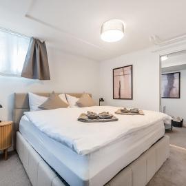 GOLD-APARTMENT 1 !Gratis Parken, Free Parking!, hotel Frauenfeldben