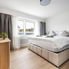 GOLD-APARTMENT 2 !Gratis Parken, Free Parking!, hotel Frauenfeldben