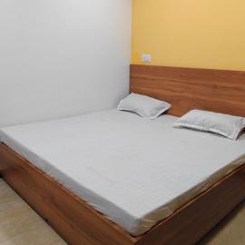 Hotel Mashaal, hotel din Jhānsi