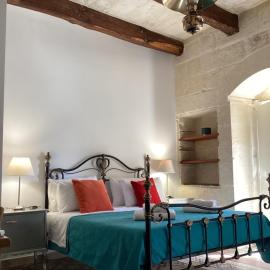 Valletta harbour view studio 2A, Hotel in Valletta