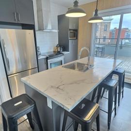 Chez Temporel - Condo urbain, hotel u gradu Kvebek