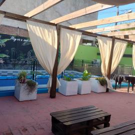 la reyna, hotel in Monte Grande