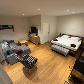Privatquartier van Dreuten, hotel sa Warpe