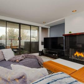 Whistler Village Retreat, Private Hot Tub & Sauna