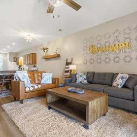 The Branson Experience - Balcony with Golf Views
