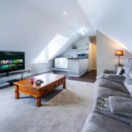 The Whitehouse, hotel u gradu Pontypridd