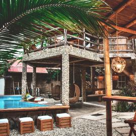 Las Golondrinas Ayampe, hotel din Ayampe