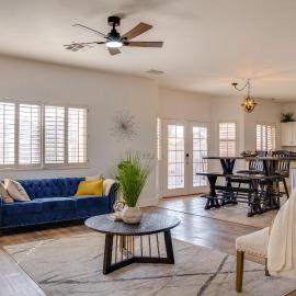 Golf, Hikes & Sports Fun! Desert Getaway w/ Pool