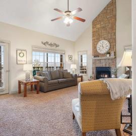 The Gathering Place - Minutes to 61-Acre Theme Park, hotell i Branson West