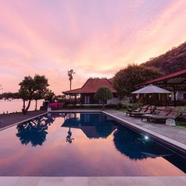 The Joglo By The Beach Pemuteran, hotel in Pemuteran