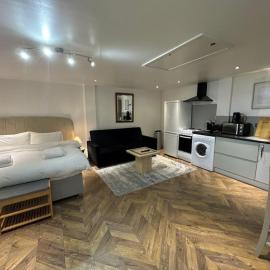 Ipswich Studio Room