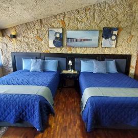 Habitación amplia cerca de Andares